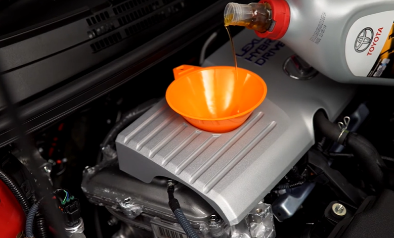 Oil in Lexus Rx 350