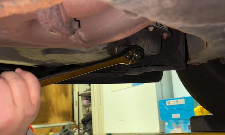  Fix a Stripped Out Oil Drain Plug
