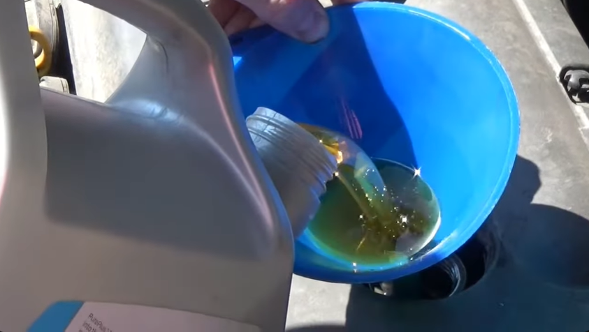 How Much Oil Does a 2008 Toyota Corolla Take