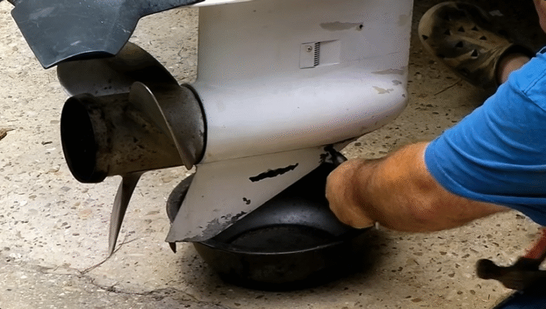 How to Change Gear Oil in Outboard Motor