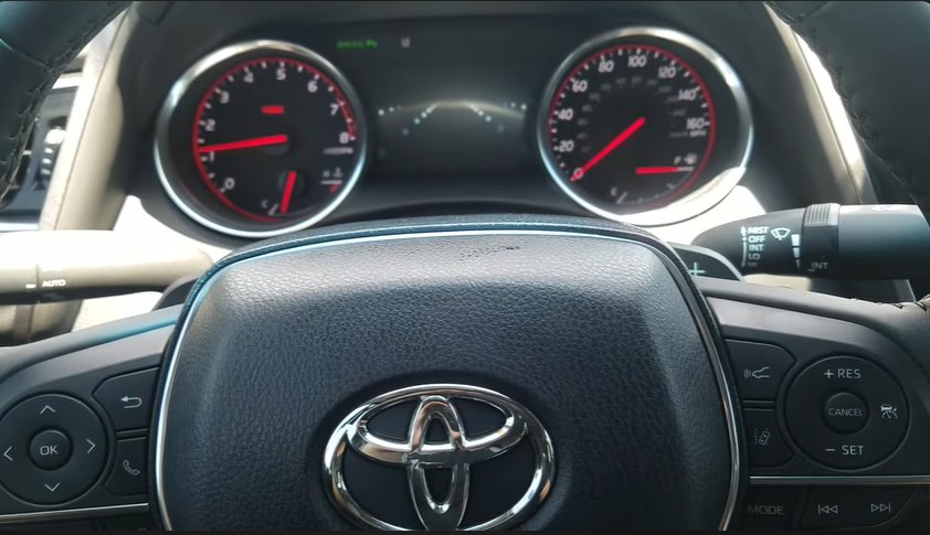 How to Check Oil Life on 2019 Toyota Camry
