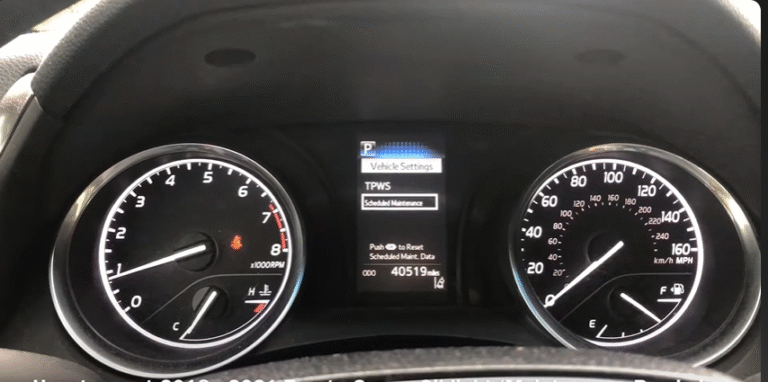 How to Check Oil Percentage in Toyota Camry 2021