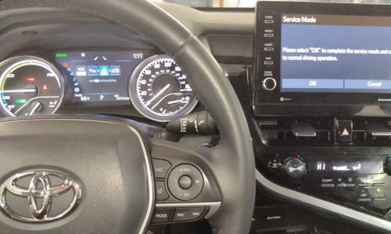 How to Check Oil Percentage in Toyota Camry