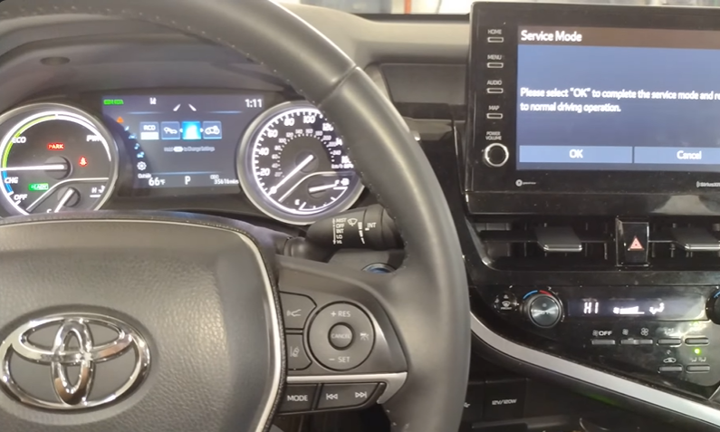 How to Check Oil Percentage in Toyota Camry