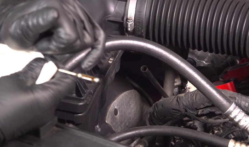 How to Check Oil Ram 1500