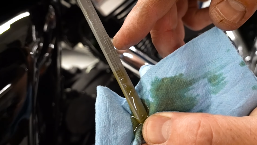 How to Check Oil in Harley Davidson Ultra Classic