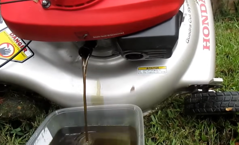 How to Drain Oil from Honda Lawn Mower