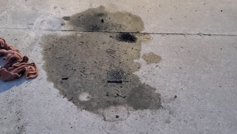 How to Get Peanut Oil off Concret