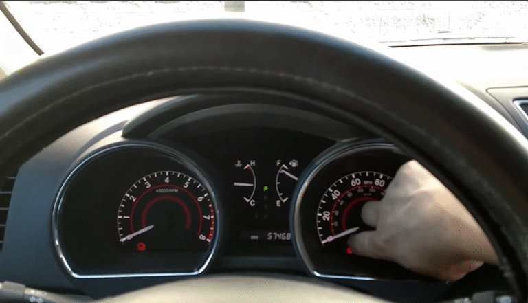How to Reset Oil Light on 2008 Toyota Highlander