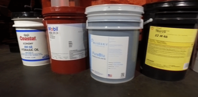 Is Aw32 Hydraulic Oil Non Conductive