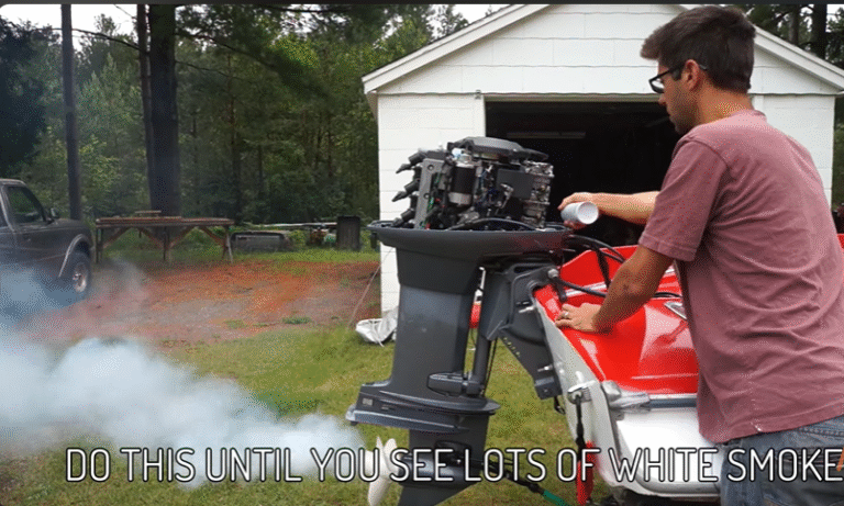 Use Fogging Oil on Outboard Motor