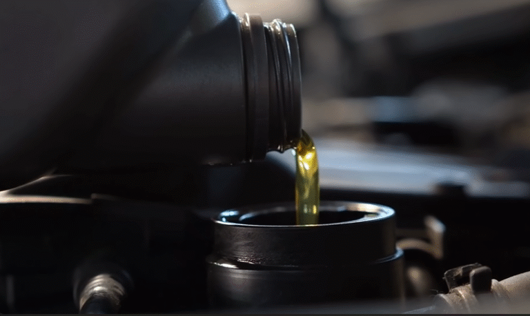 Does Synthetic Oil Clean Your Engine