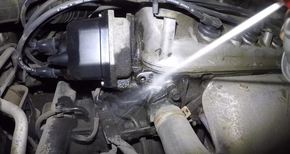 How to Remove Oil Stains from Engine Block