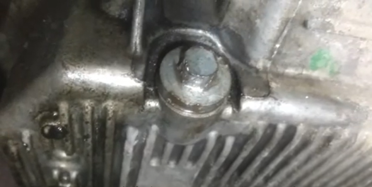 How to Take off a Stripped Bolt on Oil Pan