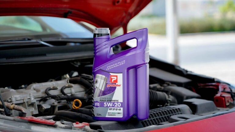 Can You Switch between Synthetic Oil And Regular Oil