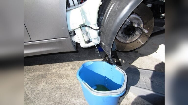 How to Drain Windshield Washer Fluid Without Removing