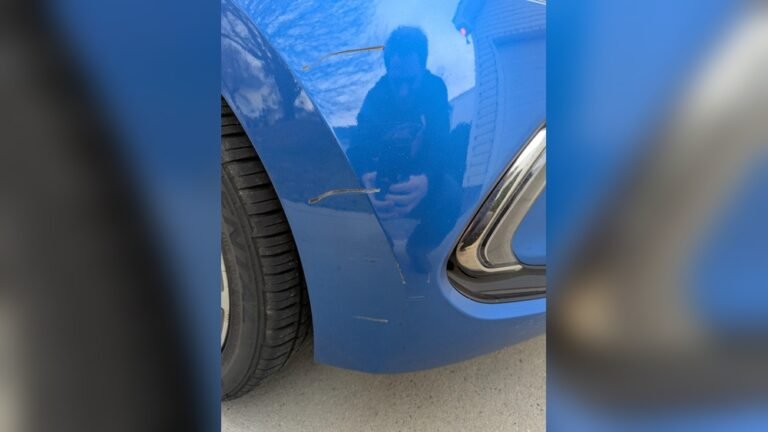 How to Remove Deep Scratches from Car Without Repainting