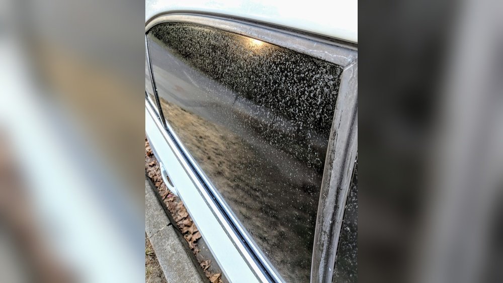 How to Remove Hard Water Stains from Windshield Glass