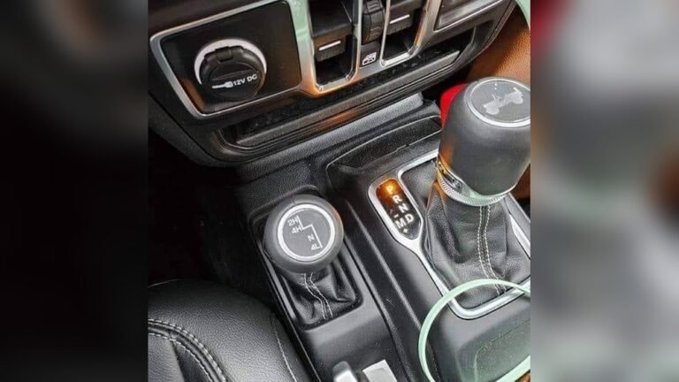 How to Switch from 2H to 4H Jeep Wrangler Automatic