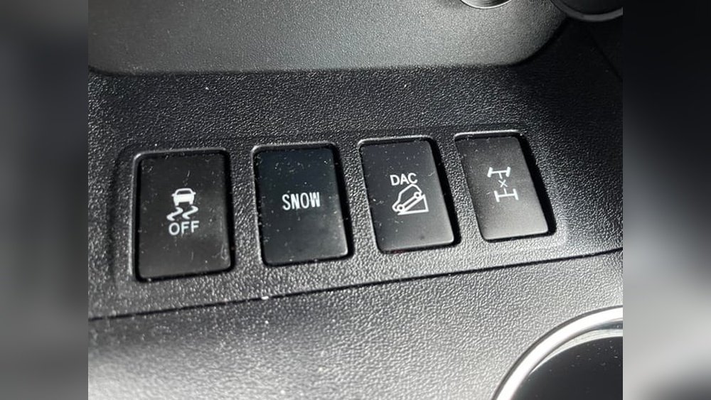 What Does the Snow Button Do on a Toyota Highlander
