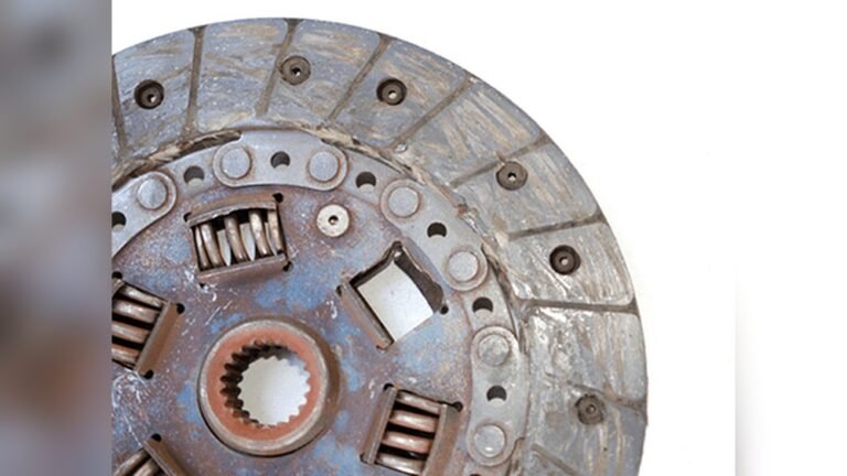 What Happens When Your Clutch Goes Out While Driving